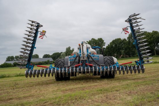 liquid fertiliser application systems